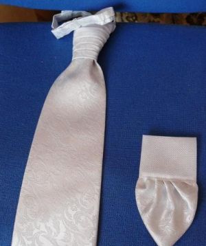 Predám svadobnú francúzsku kravatu, veľkosť 52 - 56