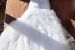 Snehobiele svadobné šaty obrázok 3