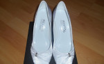 Predám biele saténové svadobné topánky – fotka 3